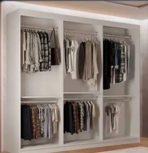 Guarda Roupa Closet Light Aberto 3 Prateleiras e 6 Cabideiros em MDF marca Moderna 