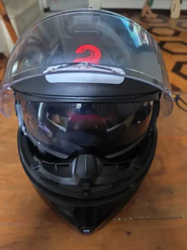 CAPACETE DE MOTO RACE TECH TAMANHO 62