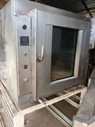 Vende-se fornos e masseira para padaria