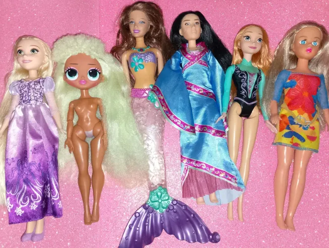 Lote de 6 Bonecas Princesas Disney, LOL, Barbie sereia e Susi