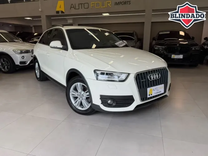 Audi Q3 Performance 2.0 TFSI Tiptr. Quattro 2013