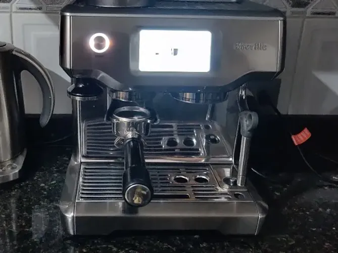 Cafeteira Espresso Breville Barista Touch