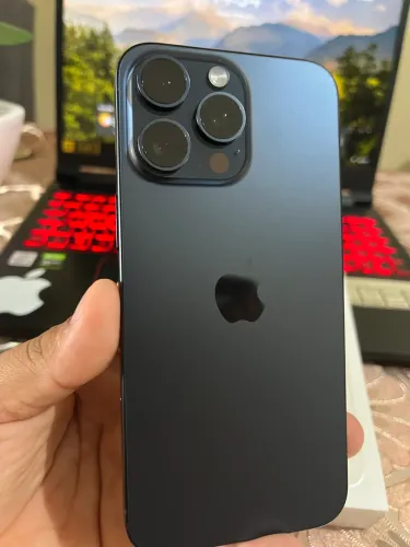 iPhone 15 Pro Max Novo + Garantia