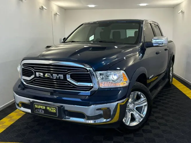 Ram Classic Laramie 5.7 V8 16V Gasolina 4X4 Aut. 2022