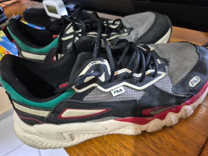 Tenis