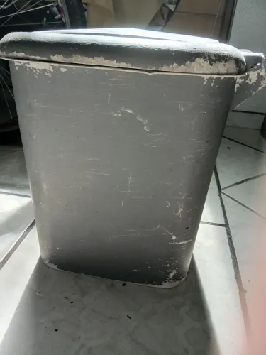 Lixeira média