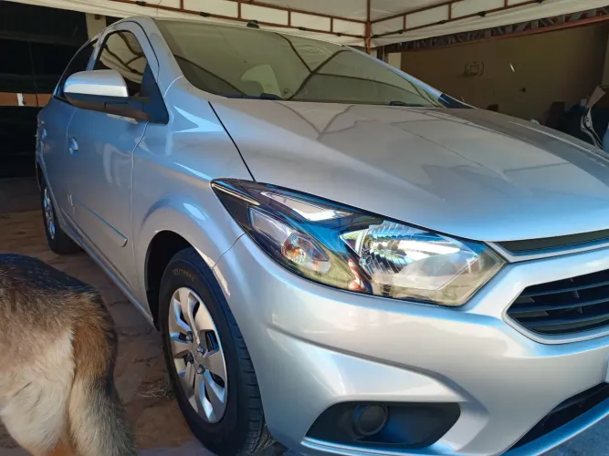 Chevrolet Onix Hatch LT 1.0 8V Flex Mec. 4P 2019