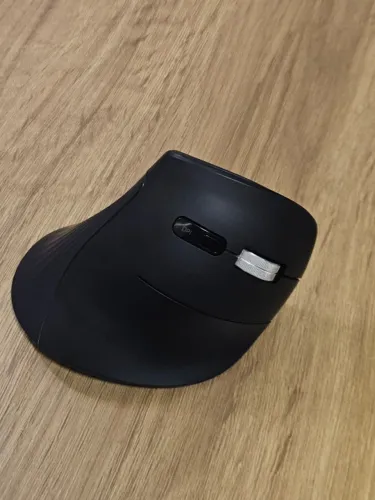 Mouse Vertical Ergonômico UGREEN 4000DPI Bluetooth + Wireless