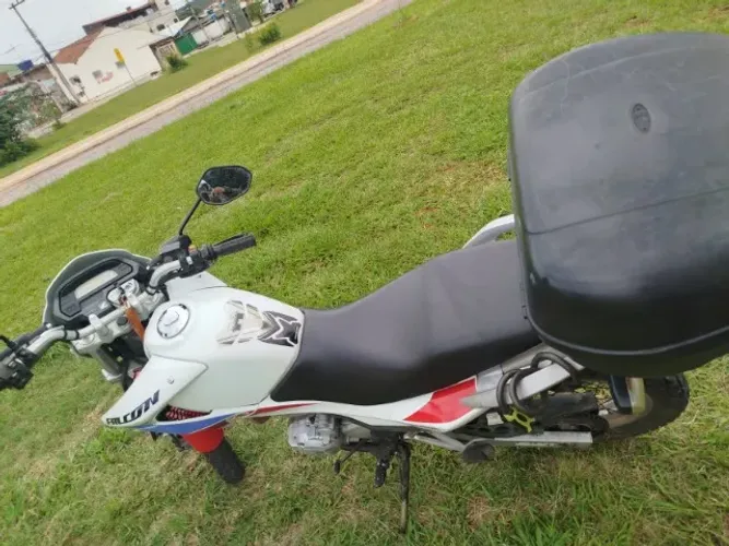 HONDA NX400i Falcon 2014