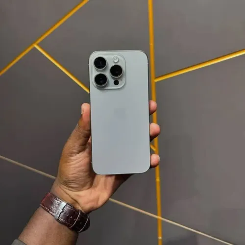 Iphone 15 pro max 256gb com garantia Kaiser iPhones