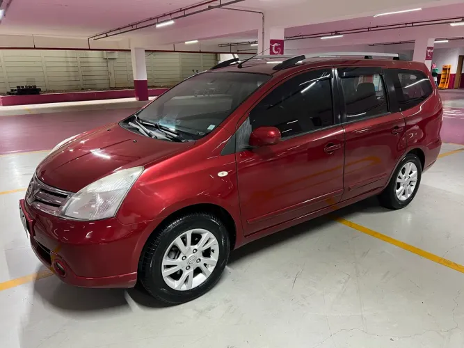 Nissan Livina Grand SL 1.8 16V Flex Fuel Aut. 2014