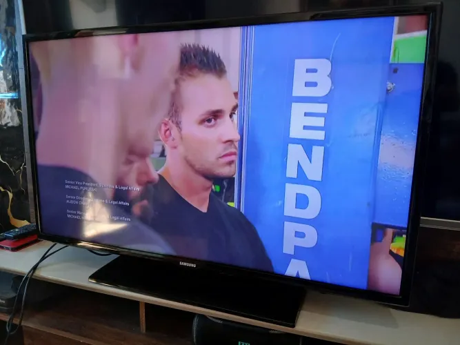 Tv sansung 40 polegadas Led entrada hdmi. Em excelente estado.