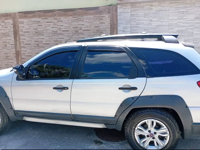 Fiat Palio Week. Adv/adv Tryon 1.8 MPI Flex 2010