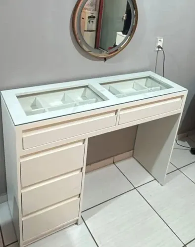 Escrivaninha Com Tampo De Vidro L 1.20 M