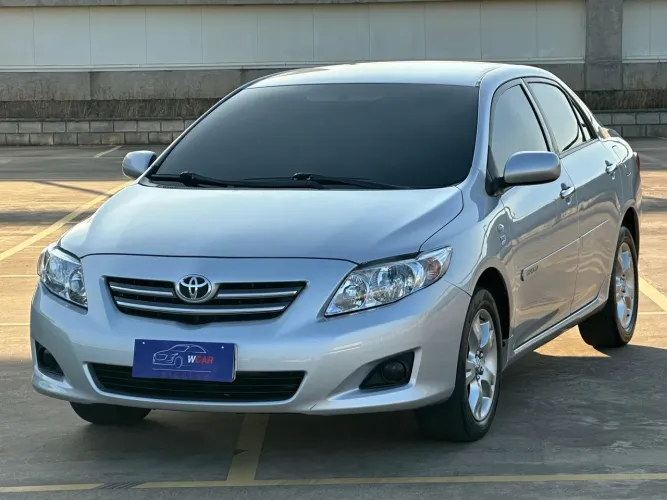 Toyota Corolla GLI 1.8 Flex 16V Mec. 2010