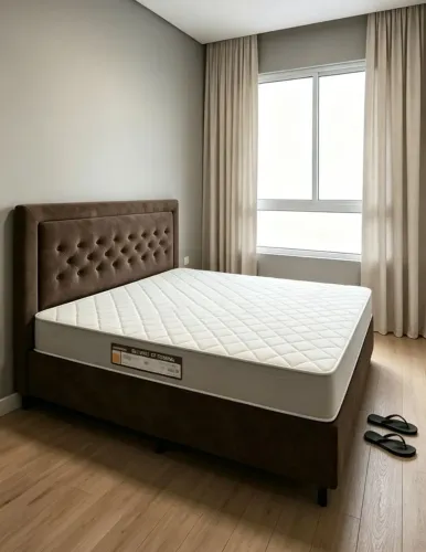 Cama completa king size 1 ANO DE USO.Entrego 