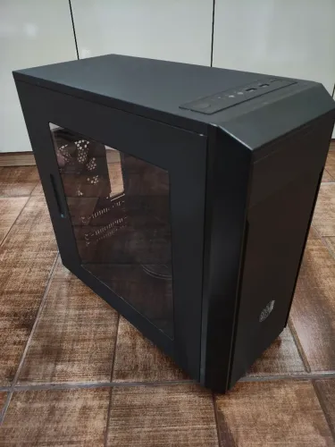 Gabinete Gamer Cooler Master MasterBox Lite 3 - Lateral Acrílico - 1 Fan traseiro