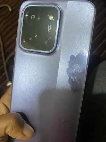 Celular semi novo