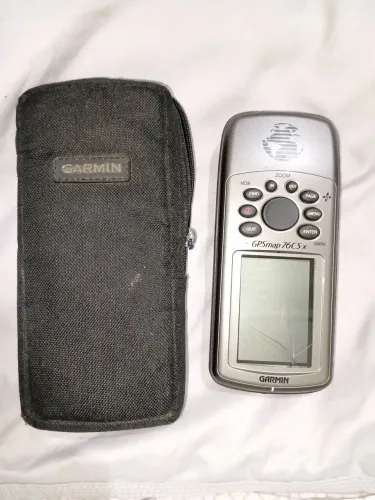 Vendo GPS Garmin 76 CSx R$ 900,00