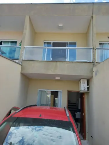 SOBRADO MOBILIADO EM CAMBORIU EXCELENTE SO 500 MIL!!