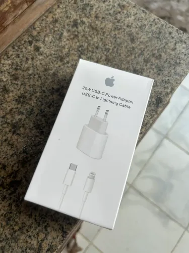 Carregador IPhone 20 w tipo C