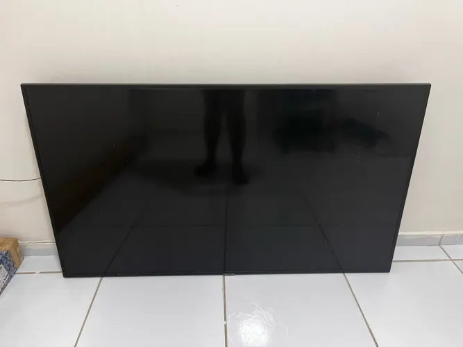 Tv 55 Samsung P/ retirar peças 