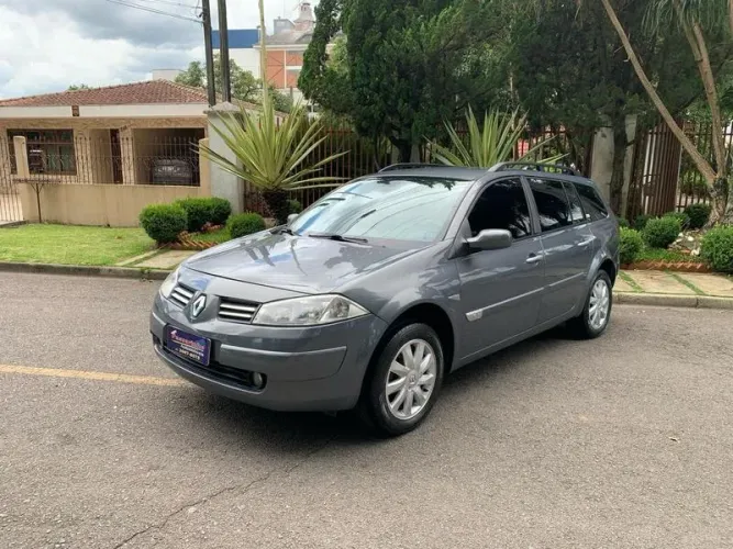 Renault Megane Grand Tour Dynam. Hi-flex 1.6 16V 2012