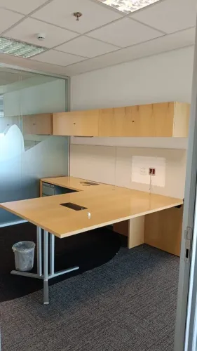 Estação de trabalho em ótimo estado.Herman Miller.