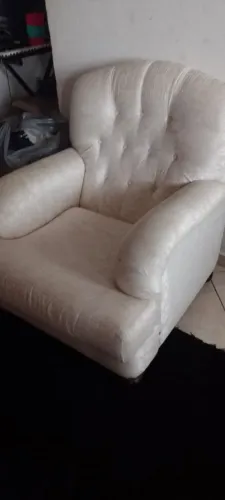 Sofá 4 lugares +1 poltrona