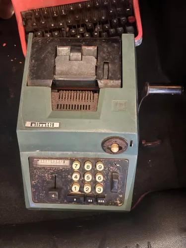 Calculadora de bobina Olivett