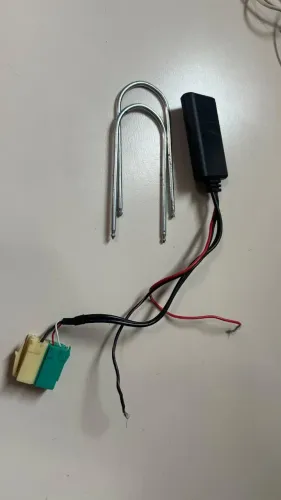 Interface Bluetooth fiat rádio original aux com chave de remoção