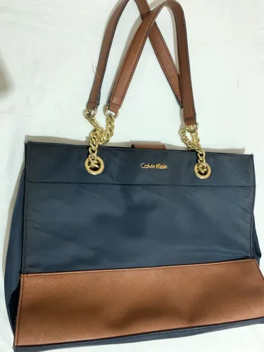 Bolsa Calvin Klein 150 R$