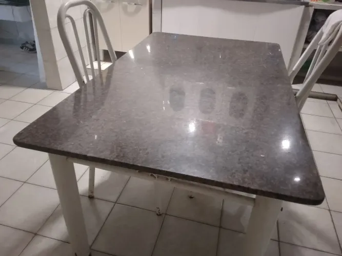 Tampo de granito original