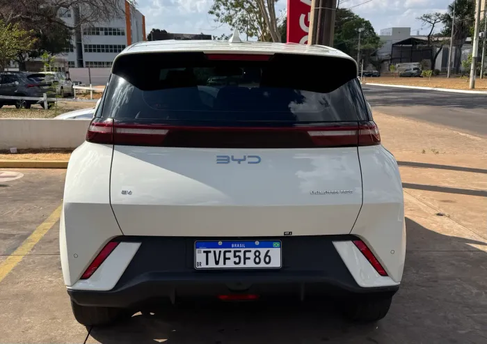 BYD Dolphin EV (Elétrico) 2027