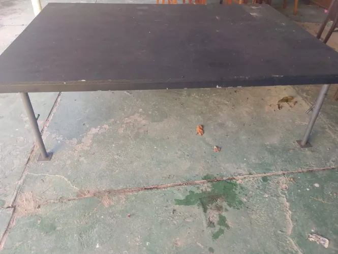 Palco com regularem de altura