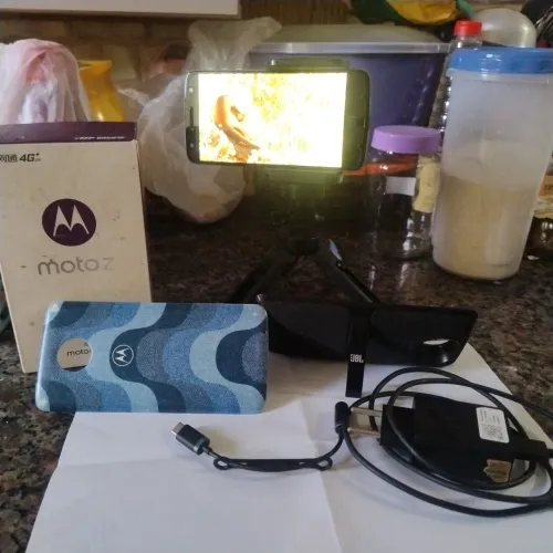 MOTO Z POWER