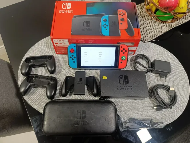 Nintendo Switch V2 TRAVADO