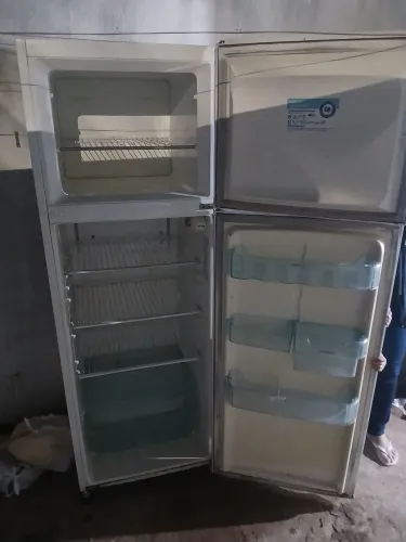 Vende geladeira Electrolux completa entregamos....
