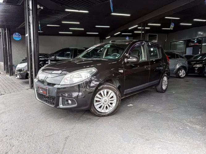 Renault Sandero Privilège Hi-flex 1.6 16V 5P AUT 2012