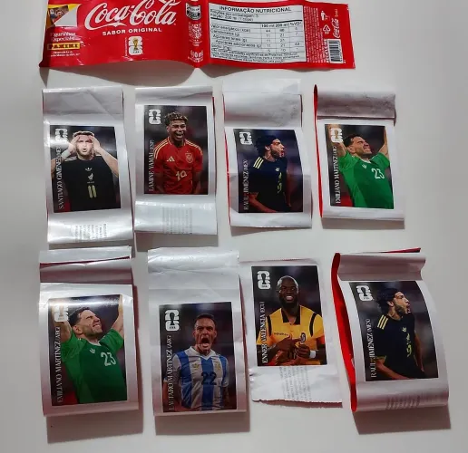 9 Figurinhas Copa do Mundo Coca Cola novos.