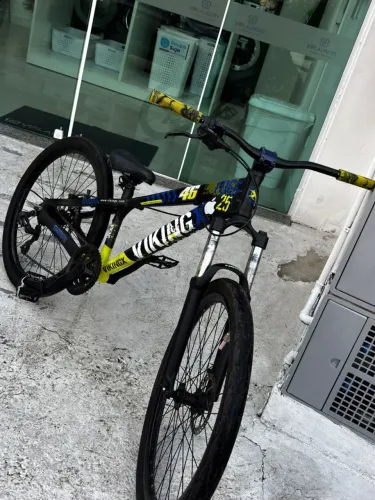 VikingX tudo 25 quadro trincado no superto de freio