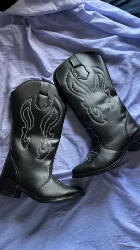 Bota country feminina