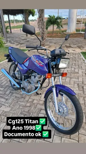 Cg 125 titan ano 1998/ 1998, placa MERCOSUL, documento pra transferir, moto integra.