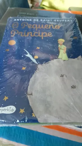 O PEQUENO PRÍNCIPE ANTOINE DE SAINT-EXUPERI ALMOFADO lacrado R$ 29,99