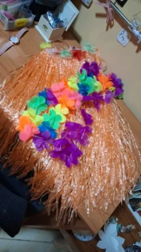 Saia havai com colar 