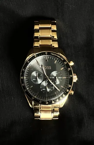 Relógio BOSS Dourado Cronógrafo Mostrador Preto
