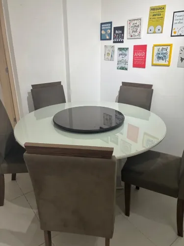 Mesa de jantar redonda 5 lugares