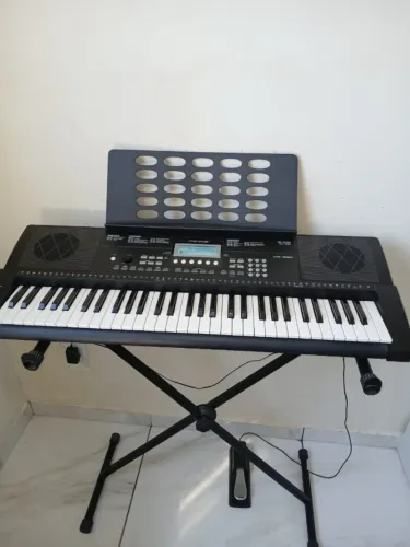 Teclado eletrônico Revas Kb-330