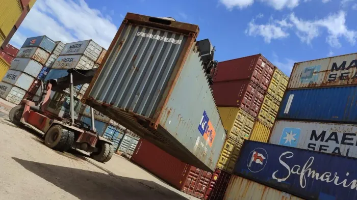 Container Marítimo - 20 Pés e 40 Pés à Pronta Entrega