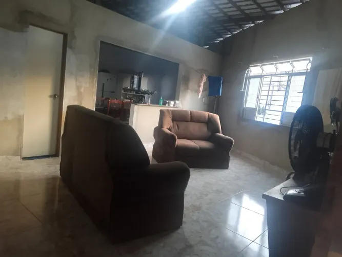 Casa próximo ao condomínio colinas residência